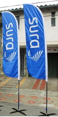 BANDERAS CON TRIPIÉ PARA ACTIVACIONES