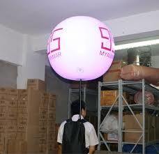 MOCHILA CON PELOTA CON LUZ