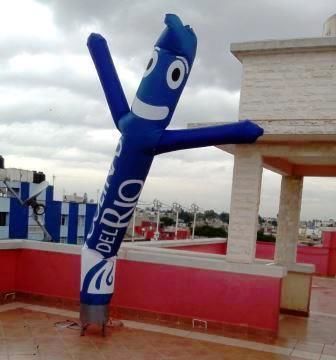 SKY DANCERS CON PUBLICIDAD SUBLIMADA