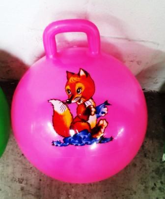 PELOTAS SALTARINAS CON ESTAMPADOS ECONÓMICOS