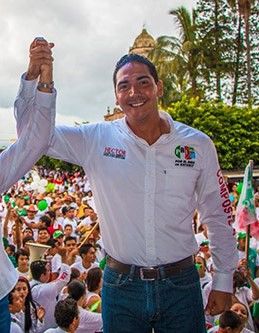 CAMISAS CON PUBLICIDAD