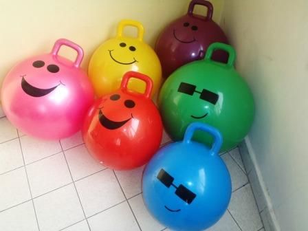 PELOTAS SALTARINAS CON AGARRADERA