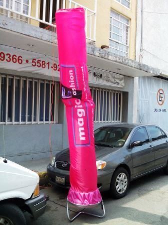 SKY DANCERS CON SU PUBLICIDAD